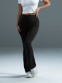 Super-High-Rise Flared Pant with pockets