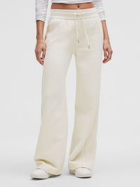 Wide-Leg Pant Regular