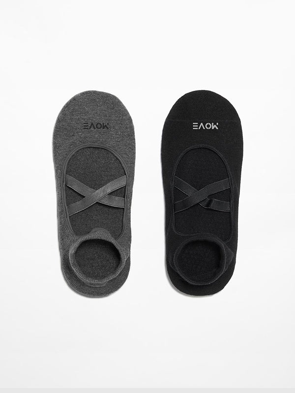Move Pilates Socks With Crossover Straps - 3 Pairs