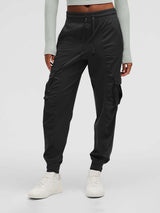 Relaxed-Fit Mid-Rise Cargo Jogger