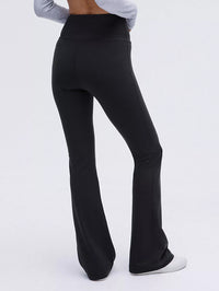 Super-High-Rise Flared Pant Regular